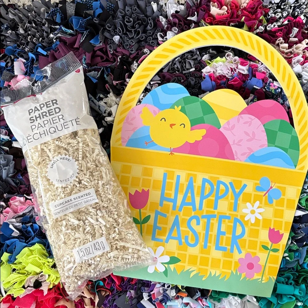 🆕American Greetings Easter “Basket” Gift Bag With Scented Shredded Paper